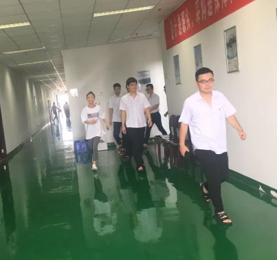 強(qiáng)化“演兵”行動，檢驗應(yīng)急響應(yīng)能力————記2018消防公司應(yīng)急逃生演練